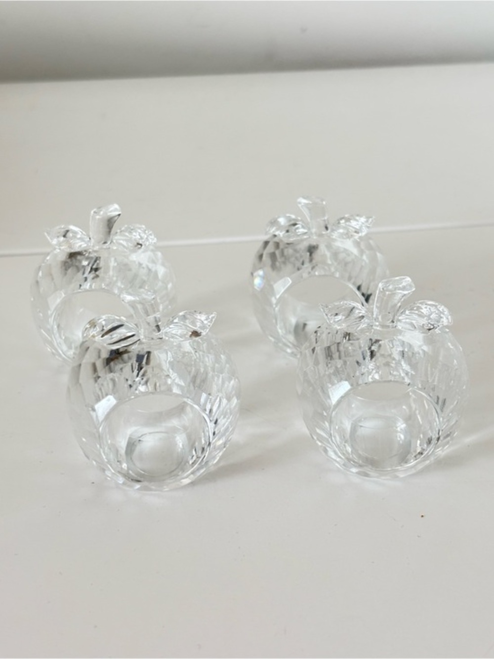 Vintage acrylic Apple shaped Napkin Rings Set of FOUR Clear faceted leaf design